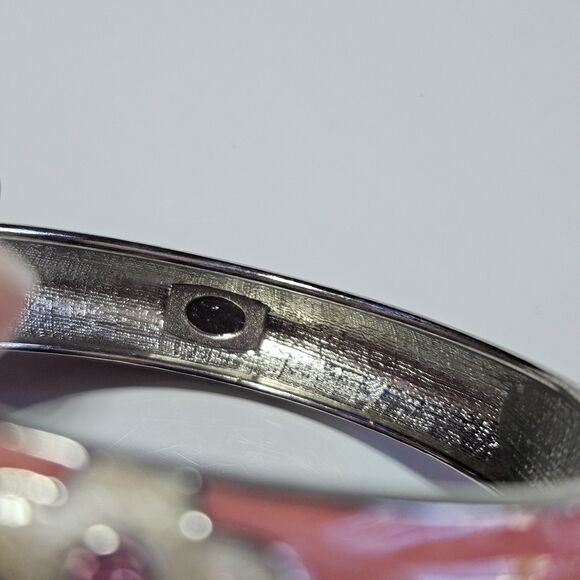 Silver Tone Pink And Cream Enamel Flower Hinged Bracelet 7.25" - Picture 9 of 16